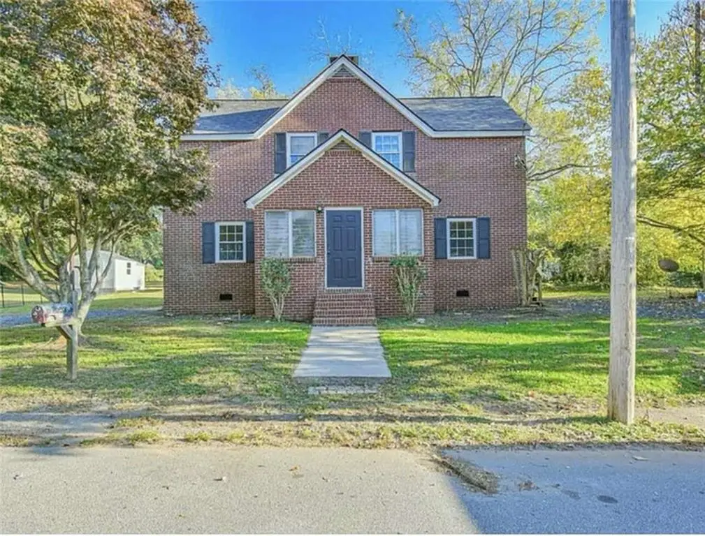 24 E Main Street, Gainesville, GA 30501 - #1