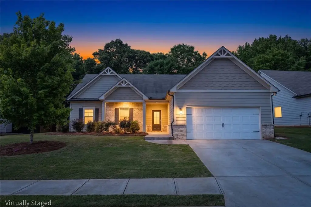 500 Brighton Park Circle, Hoschton, GA 30548 - #1