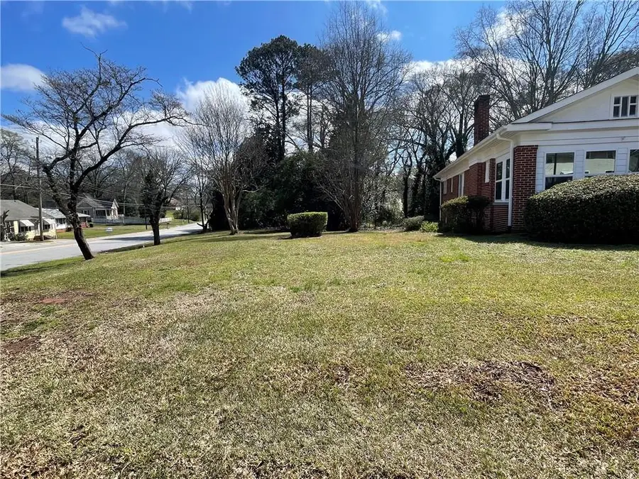 105 Greene Street Ne, Fairburn, GA 30213 - #2