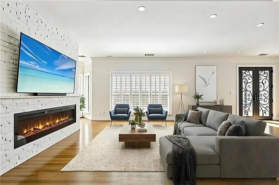 1165 E Beechwood Drive Nw, Atlanta, GA 30327 - #2