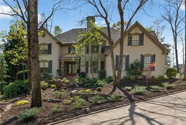 1020 Abingdon Lane, Johns Creek, GA 30022