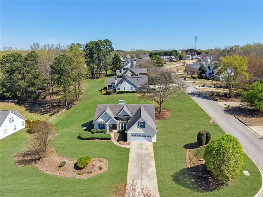 6185 Devonshire Drive, Flowery Branch, GA 30542 - #2