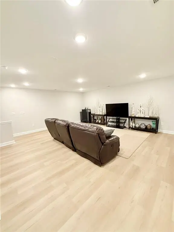 2134 Cloverton Way, Kennesaw, GA 30152