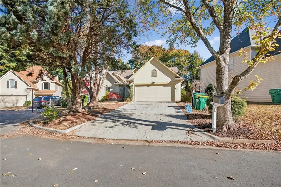 225 Morton Creek Cir, Johns Creek, GA 30022 - #2