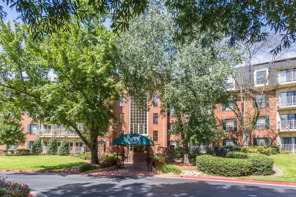 28316 Plantation Drive Ne, Atlanta, GA 30324