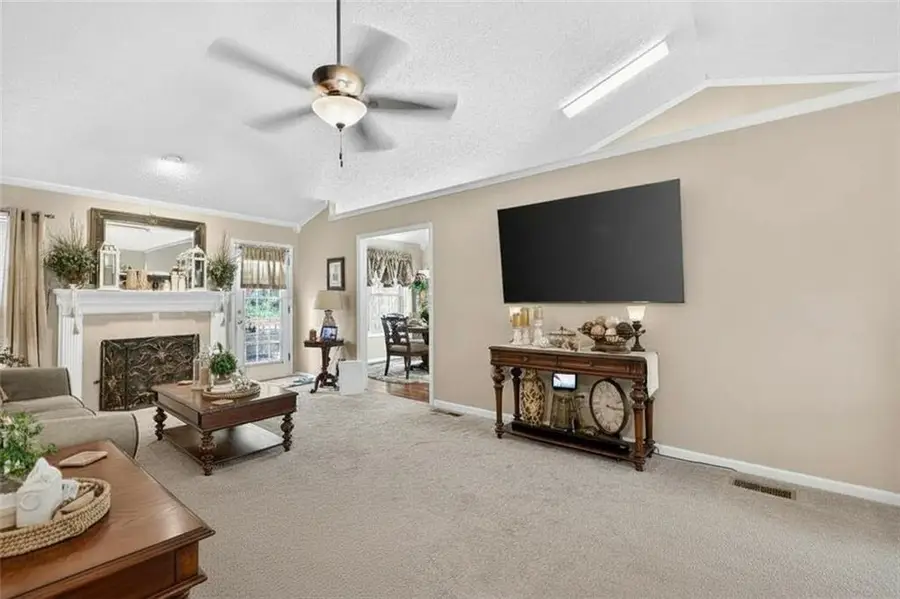 904 Pointers Way, Lawrenceville, GA 30043 - #2