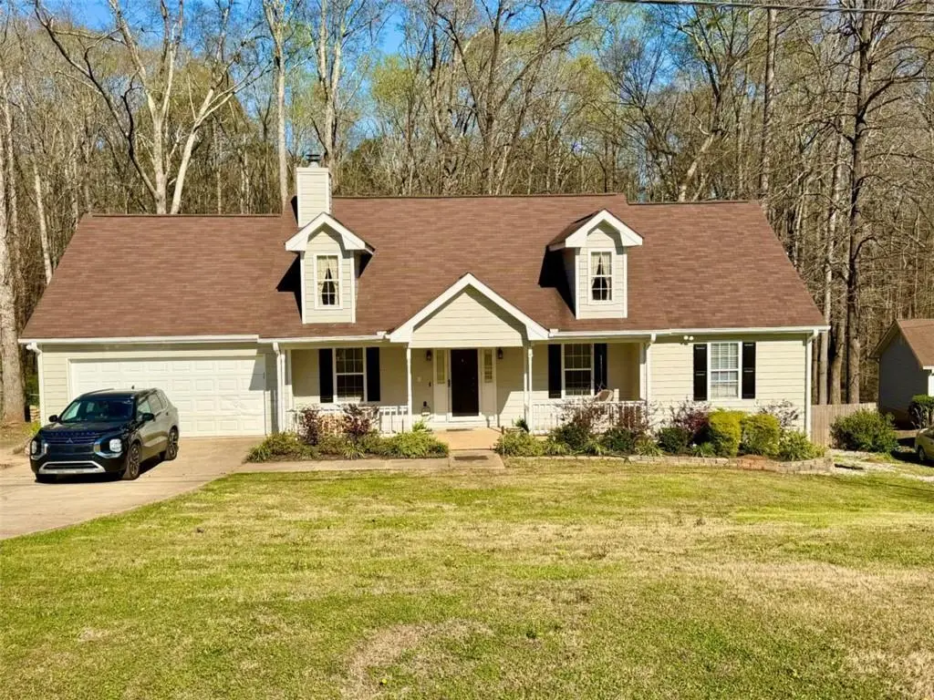 130 Lakefront Drive, Covington, GA 30016 - #1