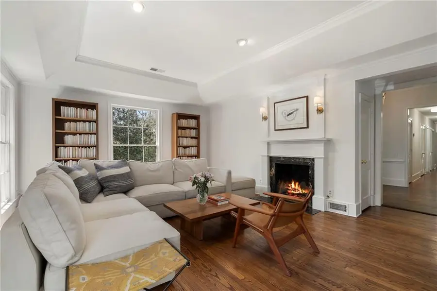 1129 E Beechwood Drive Nw, Atlanta, GA 30327 - #3