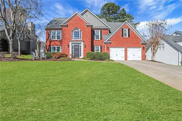 5670 N Hillbrooke Trace, Alpharetta, GA 30005