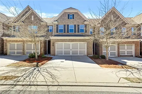 1237 Foxcroft Lane E, Cumming, GA 30041