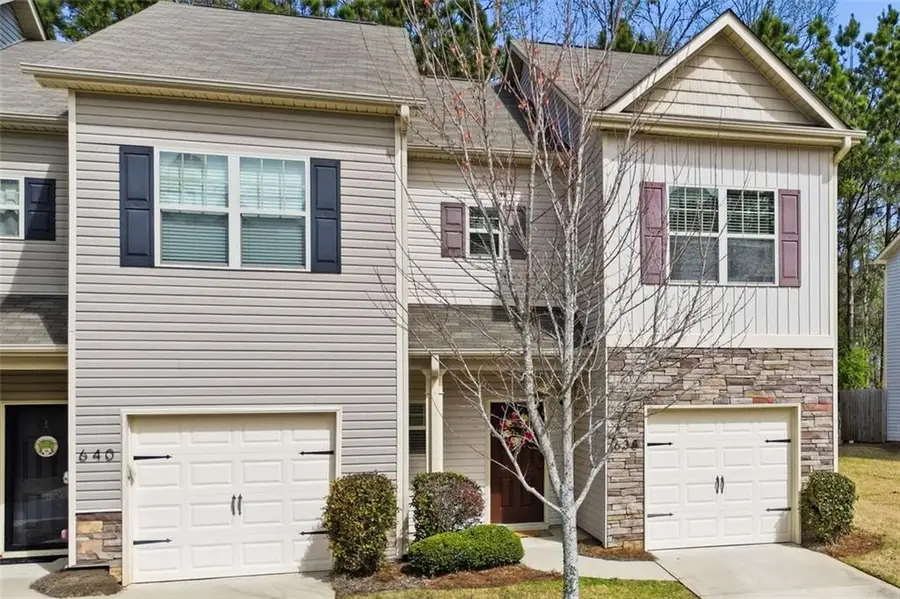 638 Oakside Place, Acworth, GA 30102 - #2