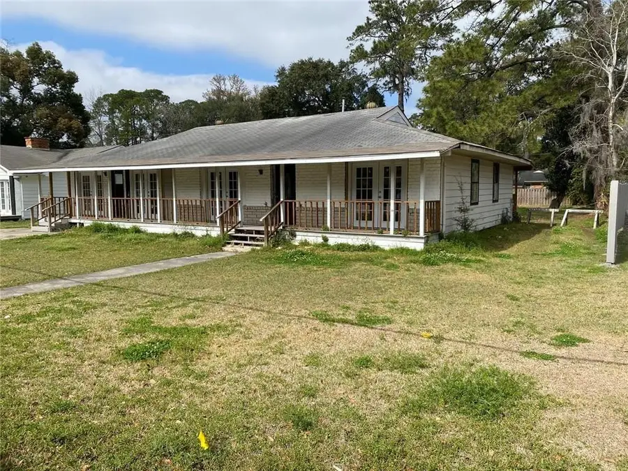 106 E Derenne Avenue, Savannah, GA 31405 - #2