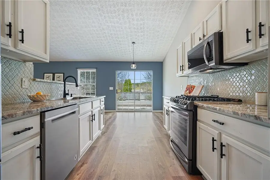 612 River Knoll Court, Woodstock, GA 30188 - #2