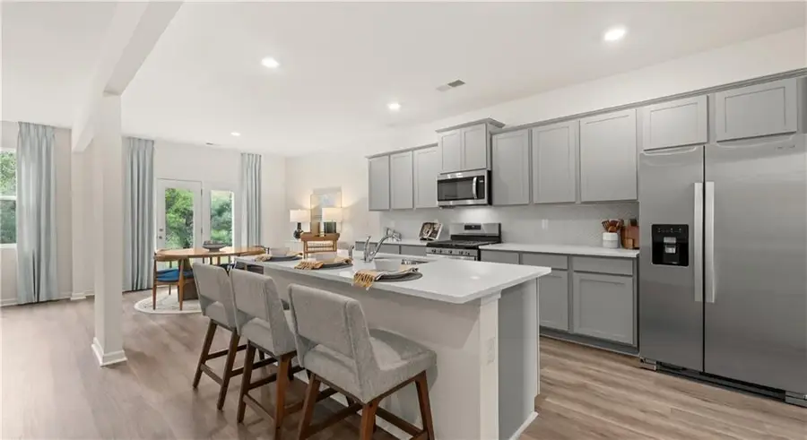 47 Weymouth Drive, Locust Grove, GA 30248 - #2