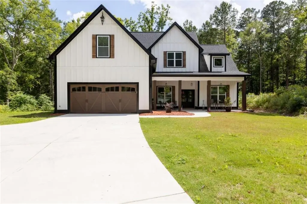 181 S Chattahoochee Drive S, Hogansville, GA 30230 - #1