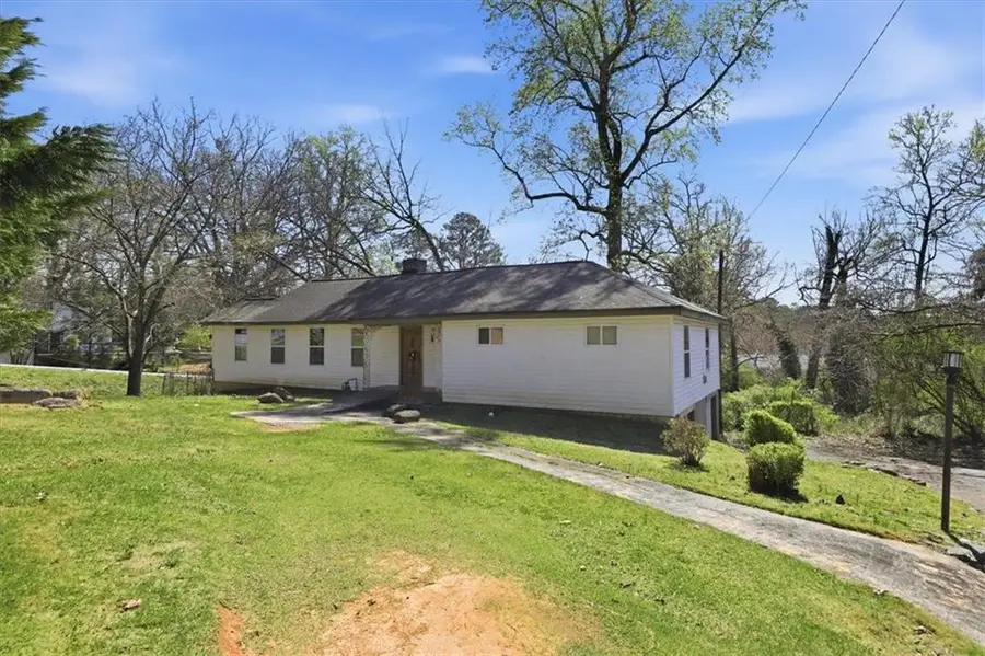 2994 Hogan Road Sw, Atlanta, GA 30331 - #3