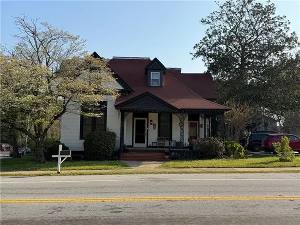 41 W Campbellton Street, Fairburn, GA 30213