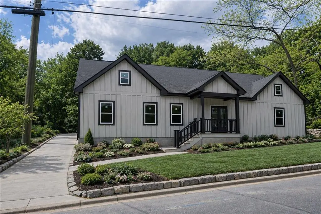 305 NE Chambers Street, Rome, GA 30161 - #1