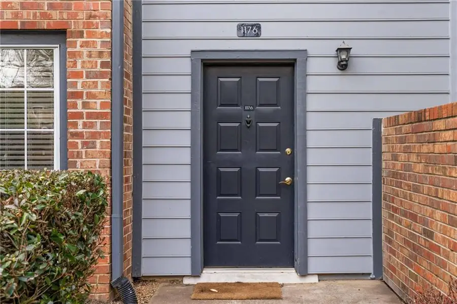 1176 Weatherstone Drive Ne, Atlanta, GA 30324 - #2