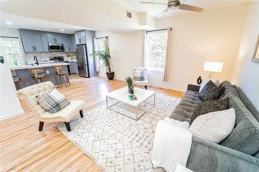 5205 Corinth Circle, Stone Mountain, GA 30087 - #2