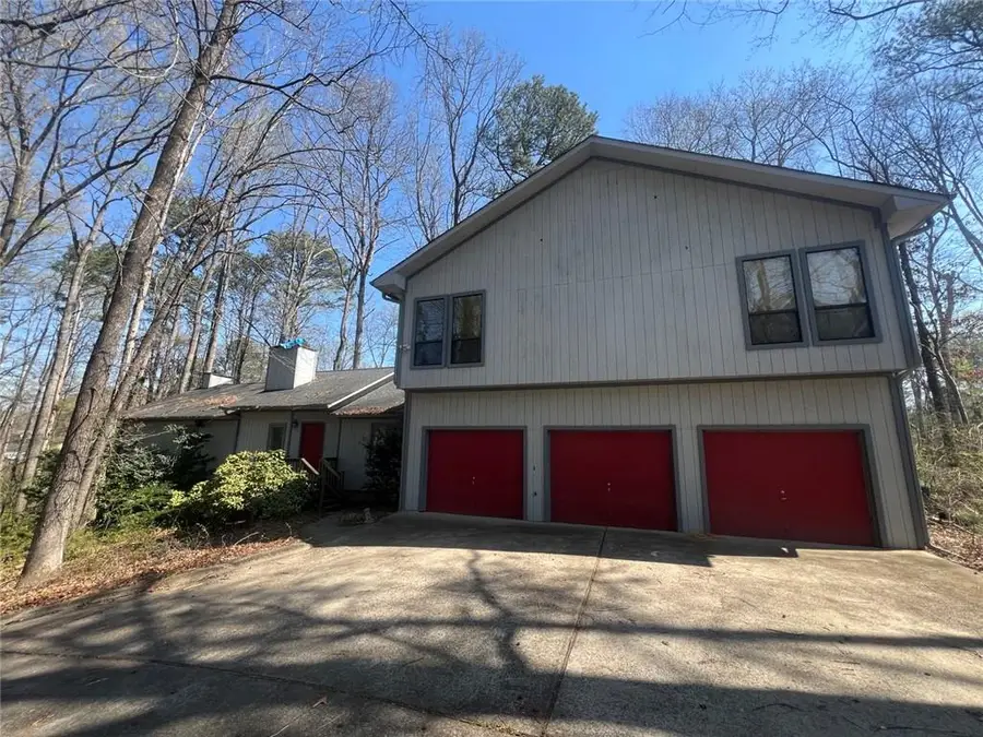 380 Madeira Circle Sw, Smyrna, GA 30082 - #2