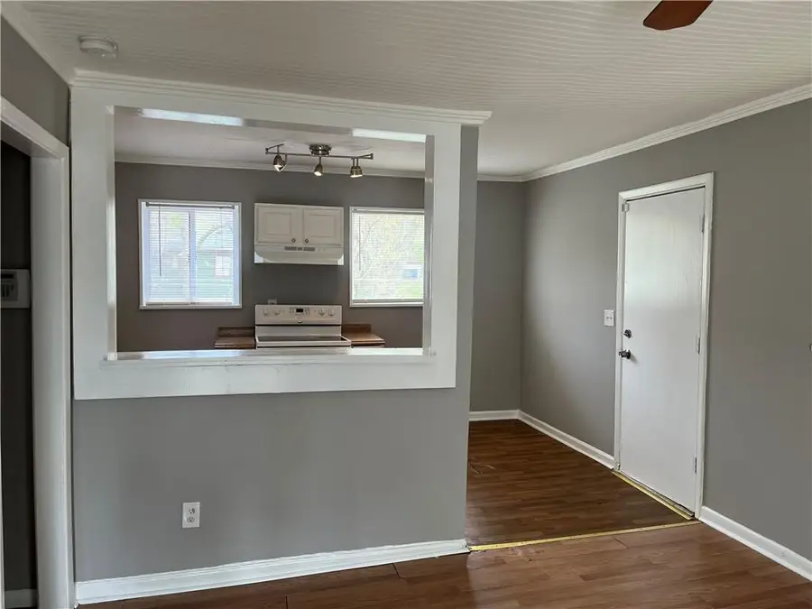 2900 Delray Drive Nw, Atlanta, GA 30318 - #2