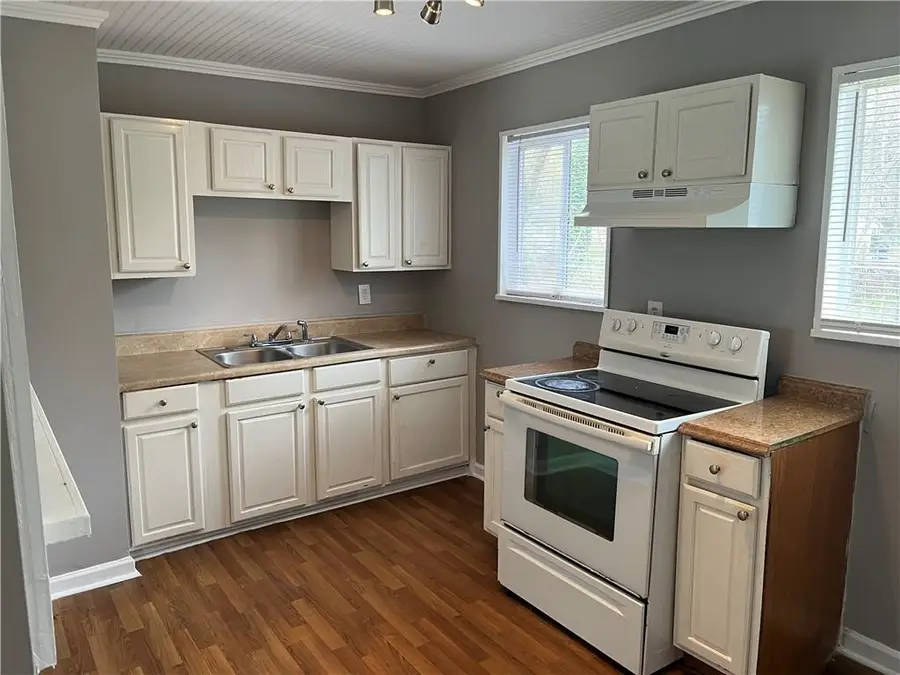 2900 Delray Drive Nw, Atlanta, GA 30318 - #3