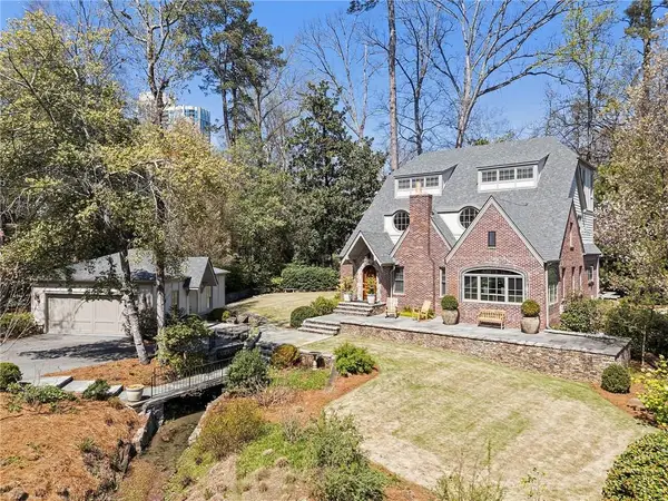 120 Peachtree Way Ne, Atlanta, GA 30305