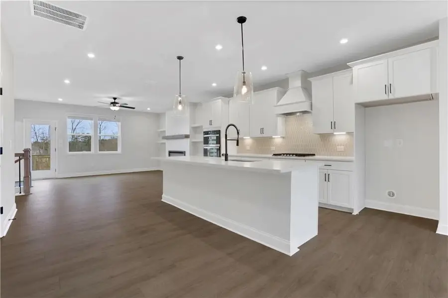 364 Sunset Hollow Street #10, Sugar Hill, GA 30518 - #3