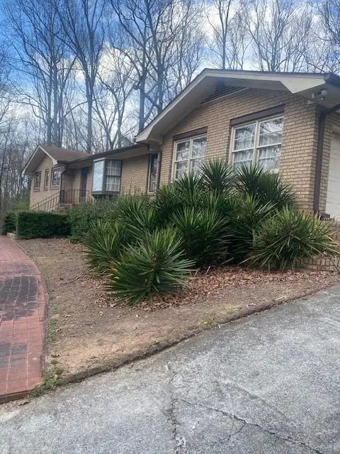 1390 Heatherland Drive Sw, Atlanta, GA 30331 - #3