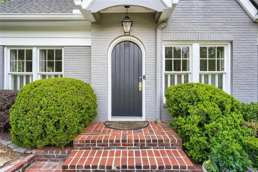 3929 N Stratford Road Ne, Atlanta, GA 30342 - #3