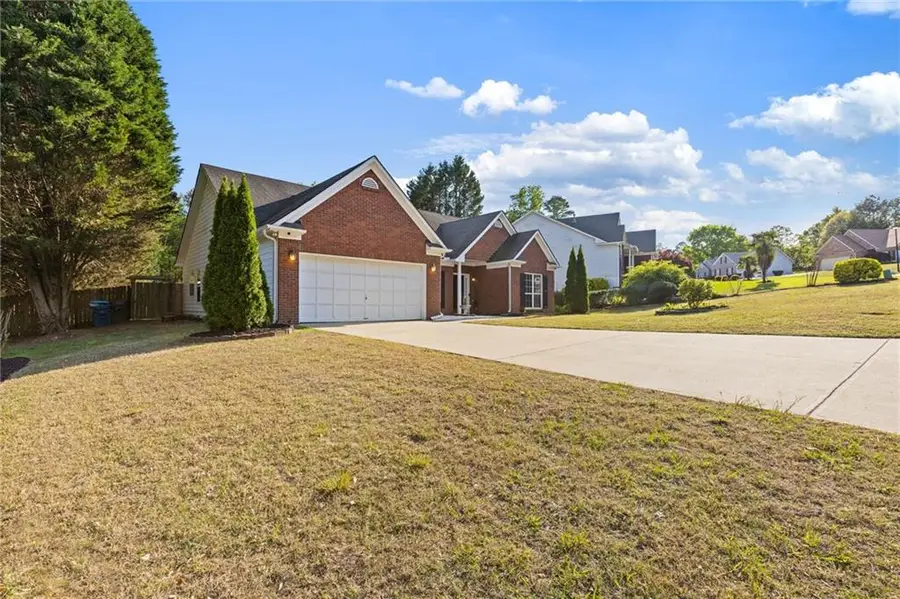 4273 Milford Place, Hoschton, GA 30548 - #2