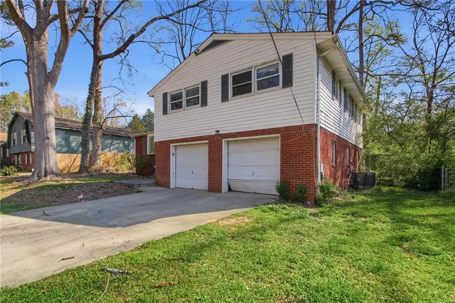 2459 Rockknoll Drive, Conley, GA 30288 - #3