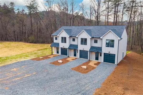 200 Back Pine Way #A, Ellijay, GA 30536