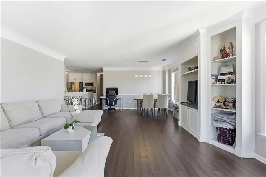 3334 Peachtree Road Ne #212, Atlanta, GA 30326 - #2