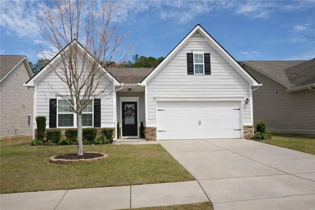 104 Thomaston Street, Newnan, GA 30263 - #1