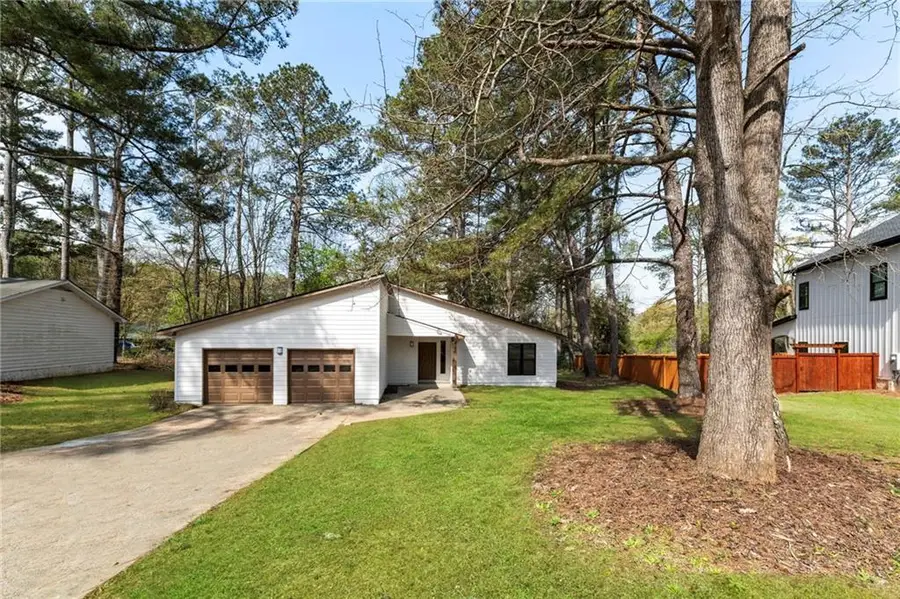 9383 Woodknoll Way, Jonesboro, GA 30238 - #2