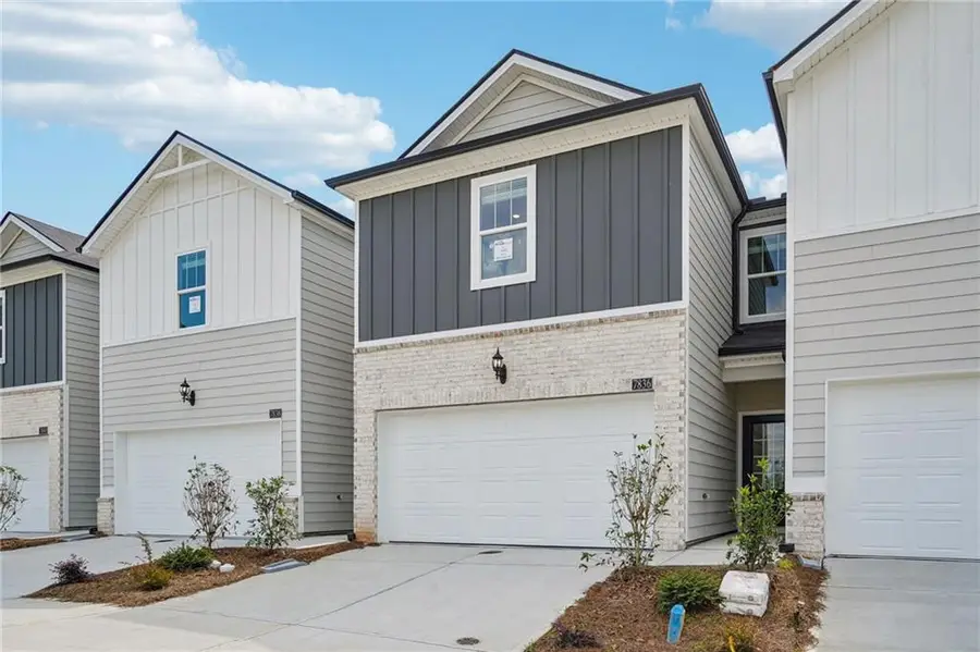 7836 Marie Way, Fairburn, GA 30213 - #3
