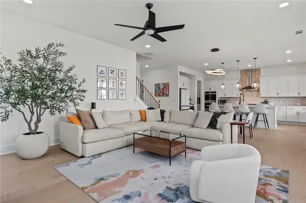 383 Tillman Pass, Woodstock, GA 30188