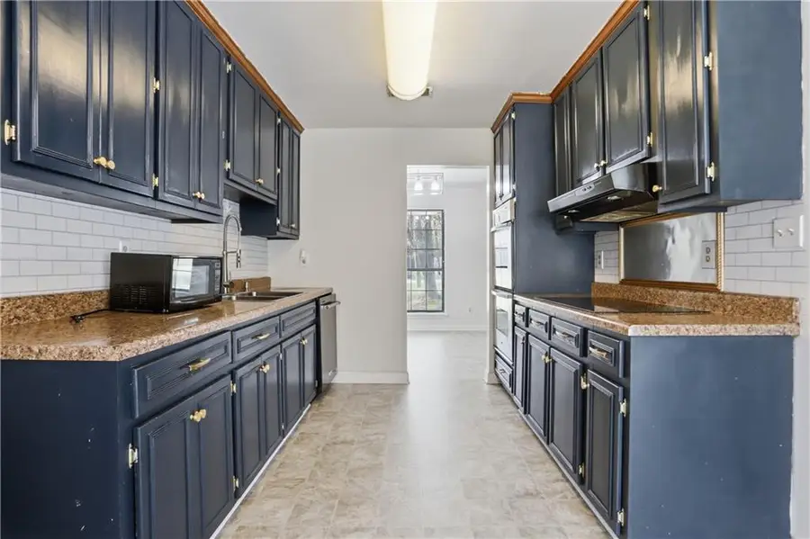 256 Jefferson Circle, Macon, GA 31220 - #2