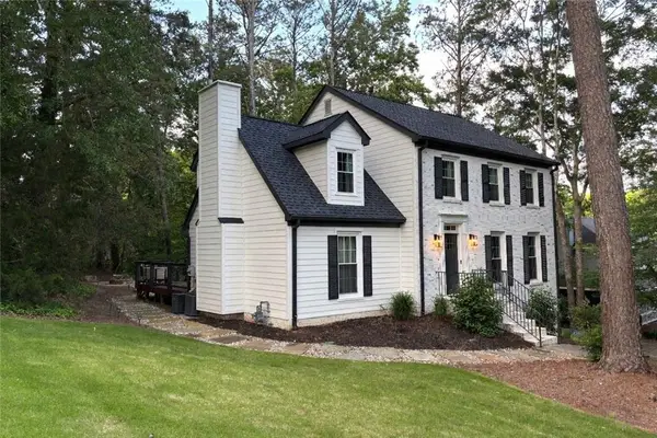 5200 Ozark Lane, Marietta, GA 30062