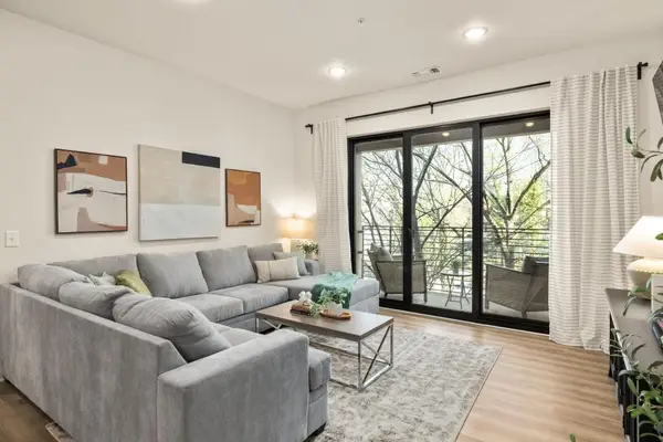 112 Rogers Street Ne #205, Atlanta, GA 30317