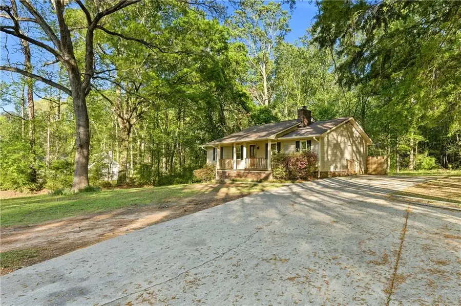 4060 Grove Trail, Loganville, GA 30052 - #3