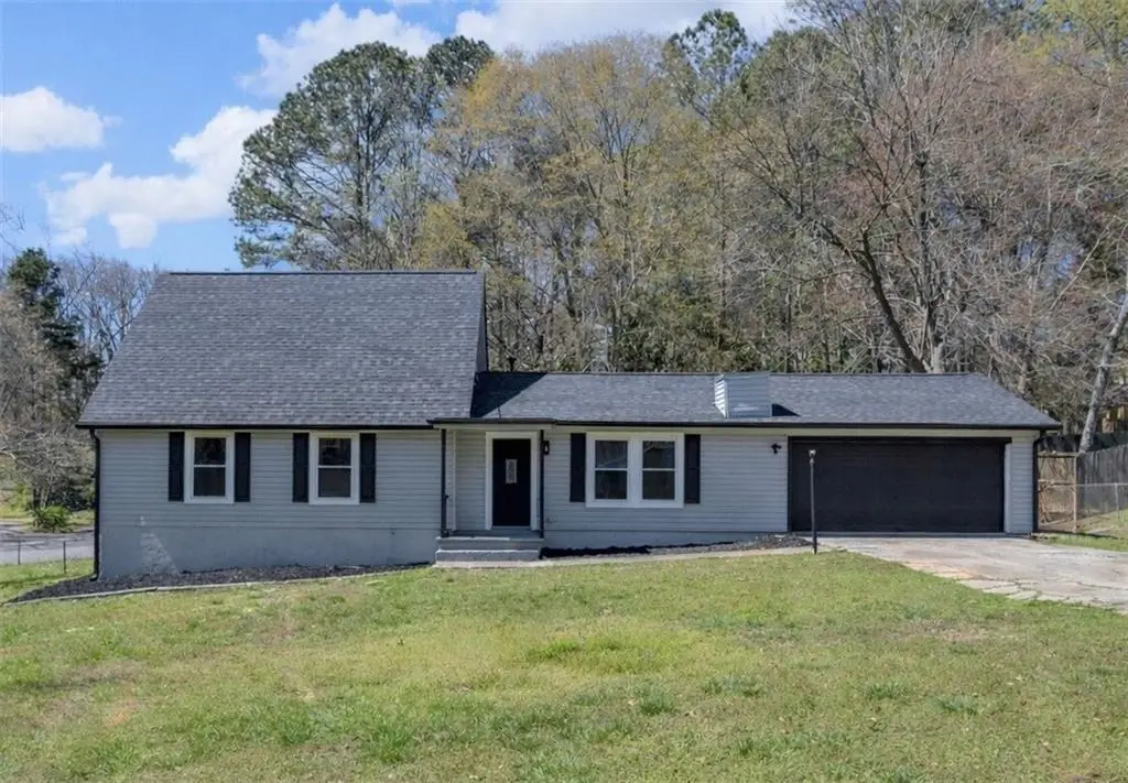 6807 Shangrila Way, Riverdale, GA 30296 - #1