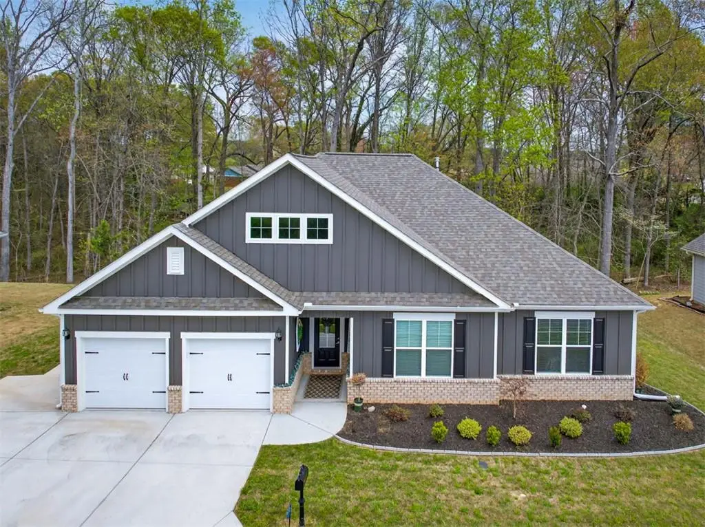 118 Golden Oaks Drive, Hartwell, GA 30643 - #1