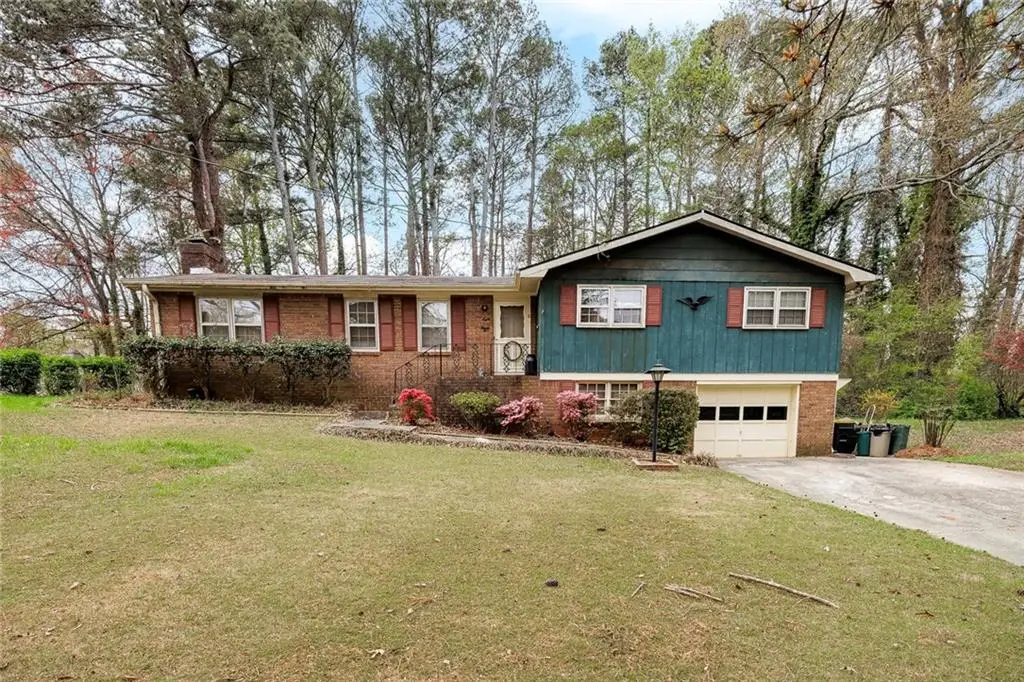 835 Castlewood Drive, Woodstock, GA 30189 - #1