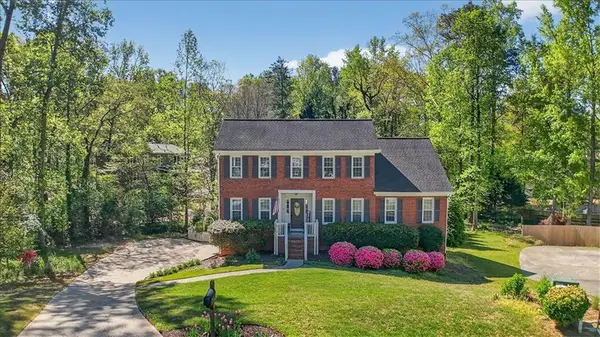 1658 Pine Ridge Circle, Woodstock, GA 30188