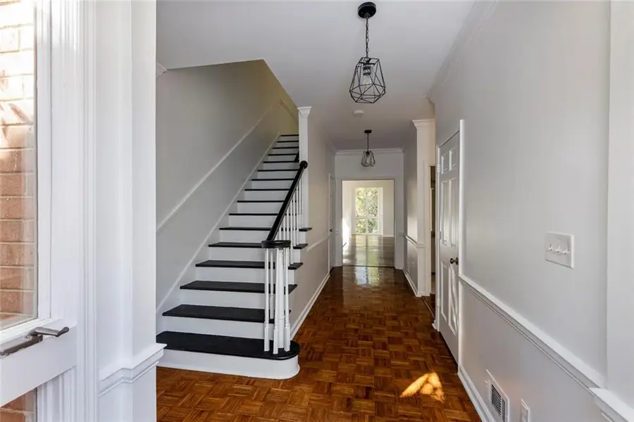 49 Willow Ne, Atlanta, GA 30342 - #3