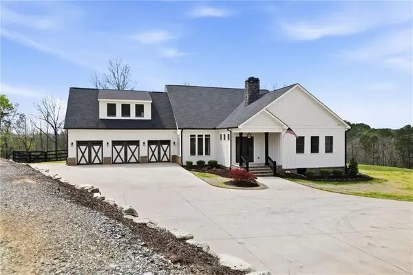 738 Overlook Trail, Acworth, GA 30101