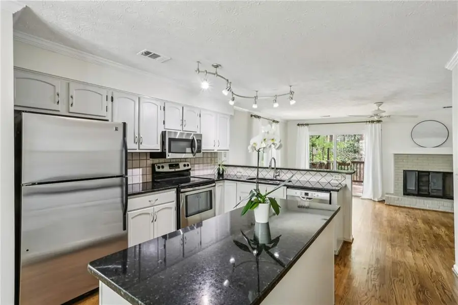 222 Forkner Drive #18, Decatur, GA 30030 - #3